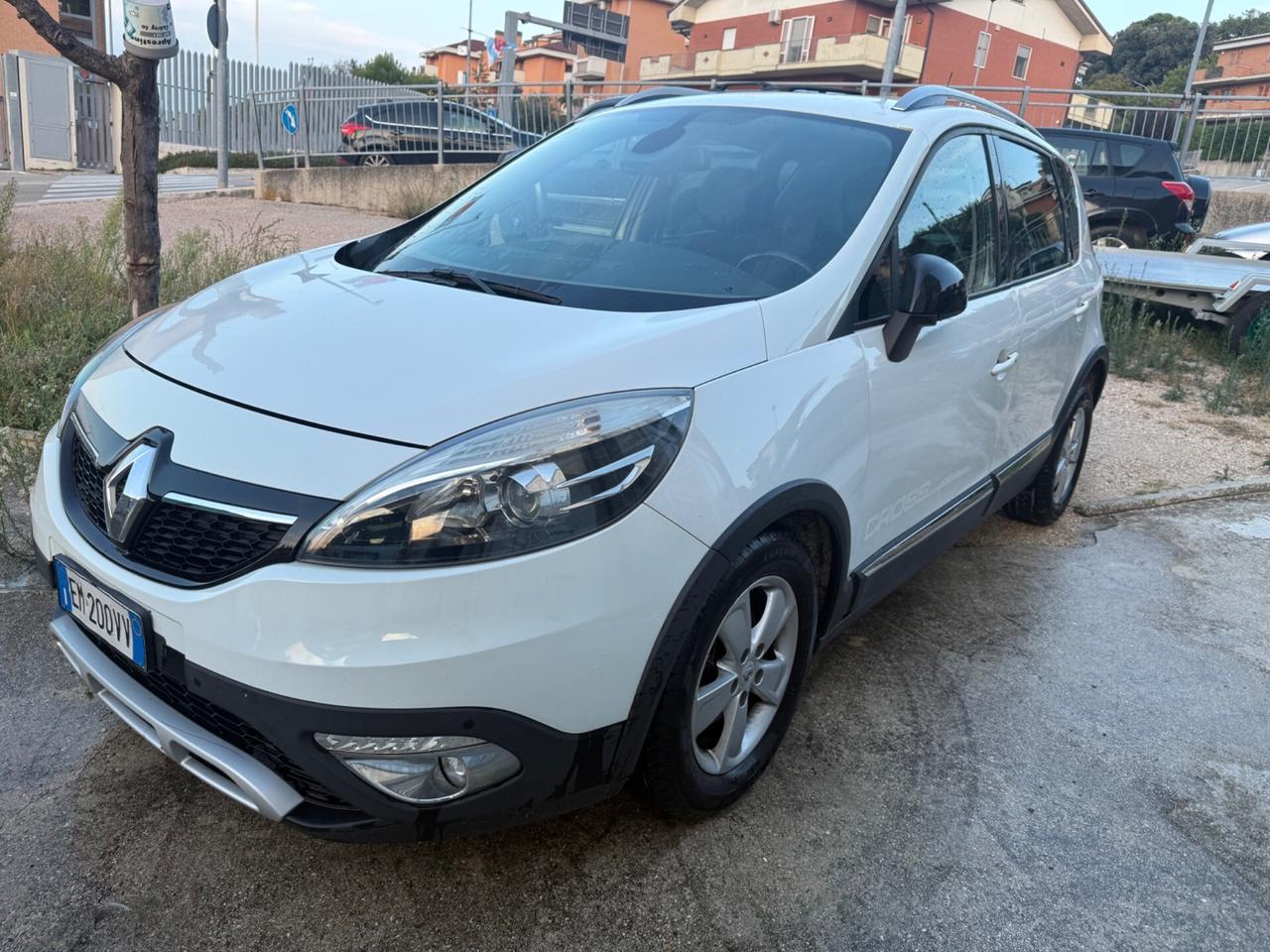Renault Scenic Scénic XMod 1.5 dCi 110CV Start&Stop Energy CROSS