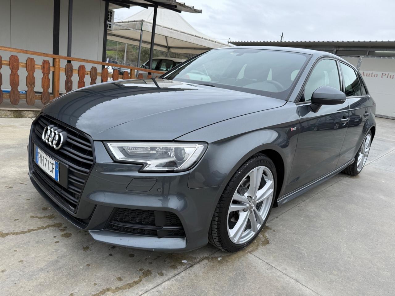 Audi A3 SPB 2.0 TDI S tronic S Line virtual