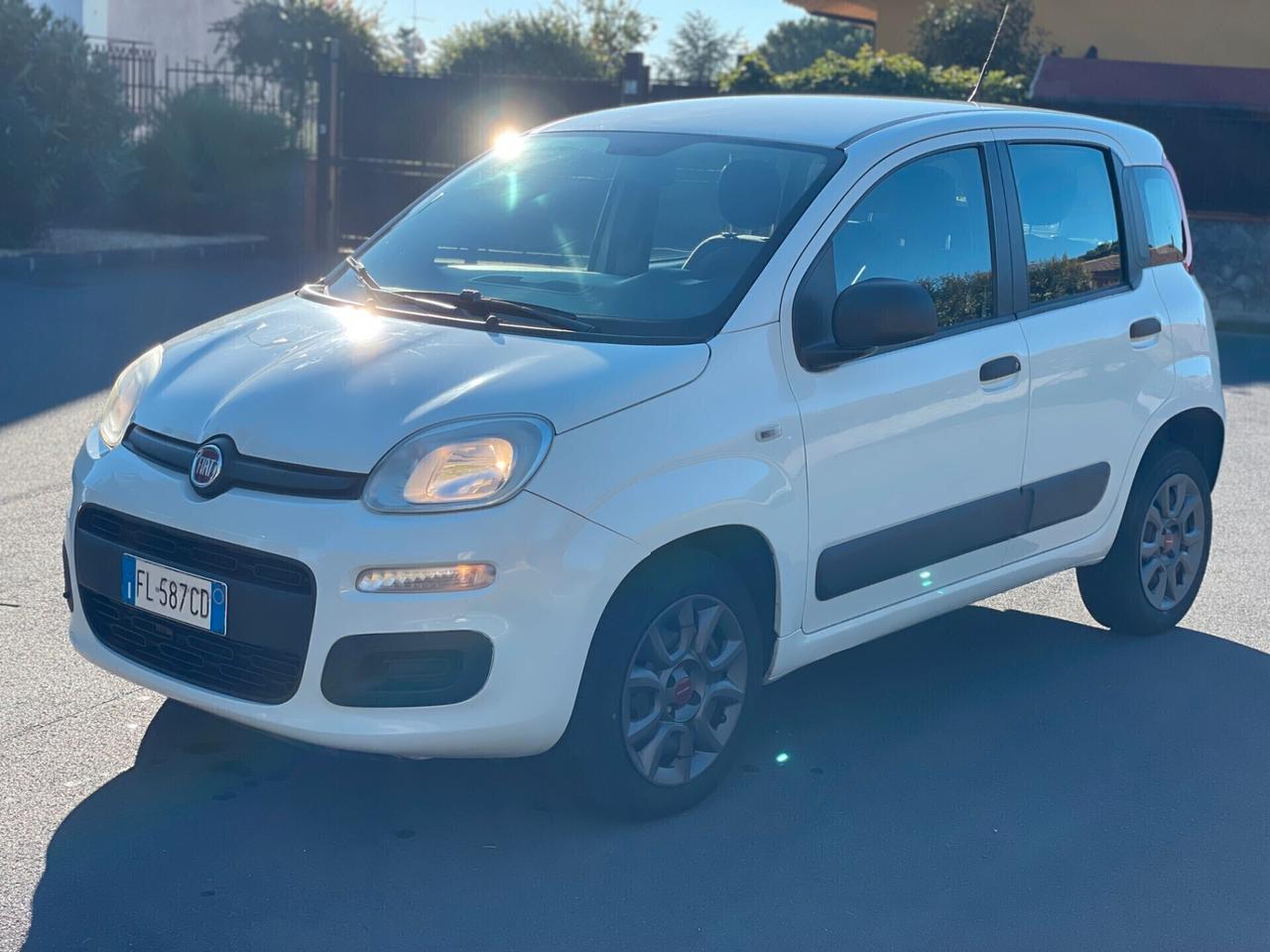 Fiat Panda 0.9 TwinAir Turbo Natural Power Lounge