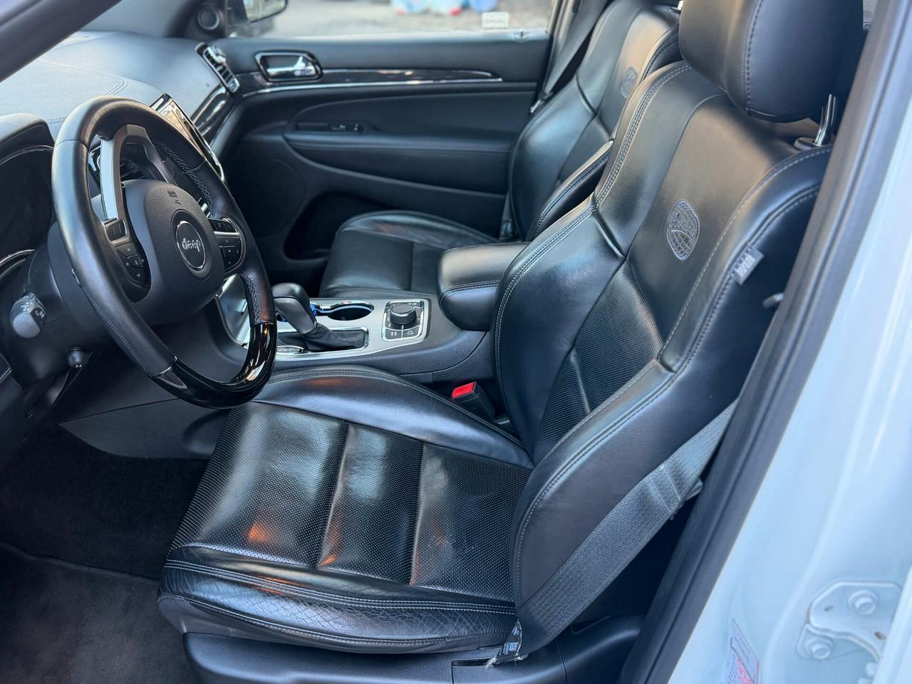 Jeep Grand Cherokee OVERLAND