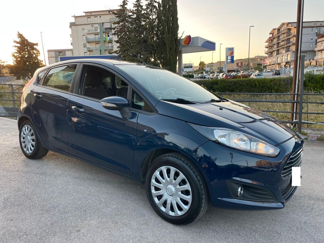 Ford Fiesta 1.5 TDCi 75CV 5 porte Titanium