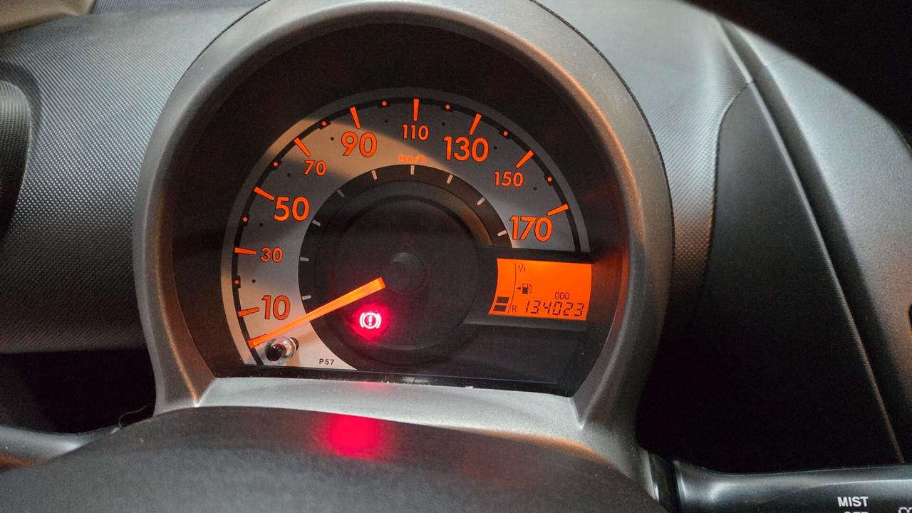 Toyota Aygo 1.0 12V VVT-i 5 porte Lounge Connect unico proprietario