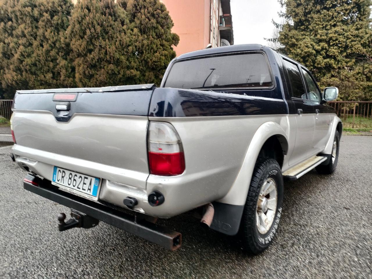 Mitsubishi L200 2.5 TD 4WD Double Cab AUT+GANCIO