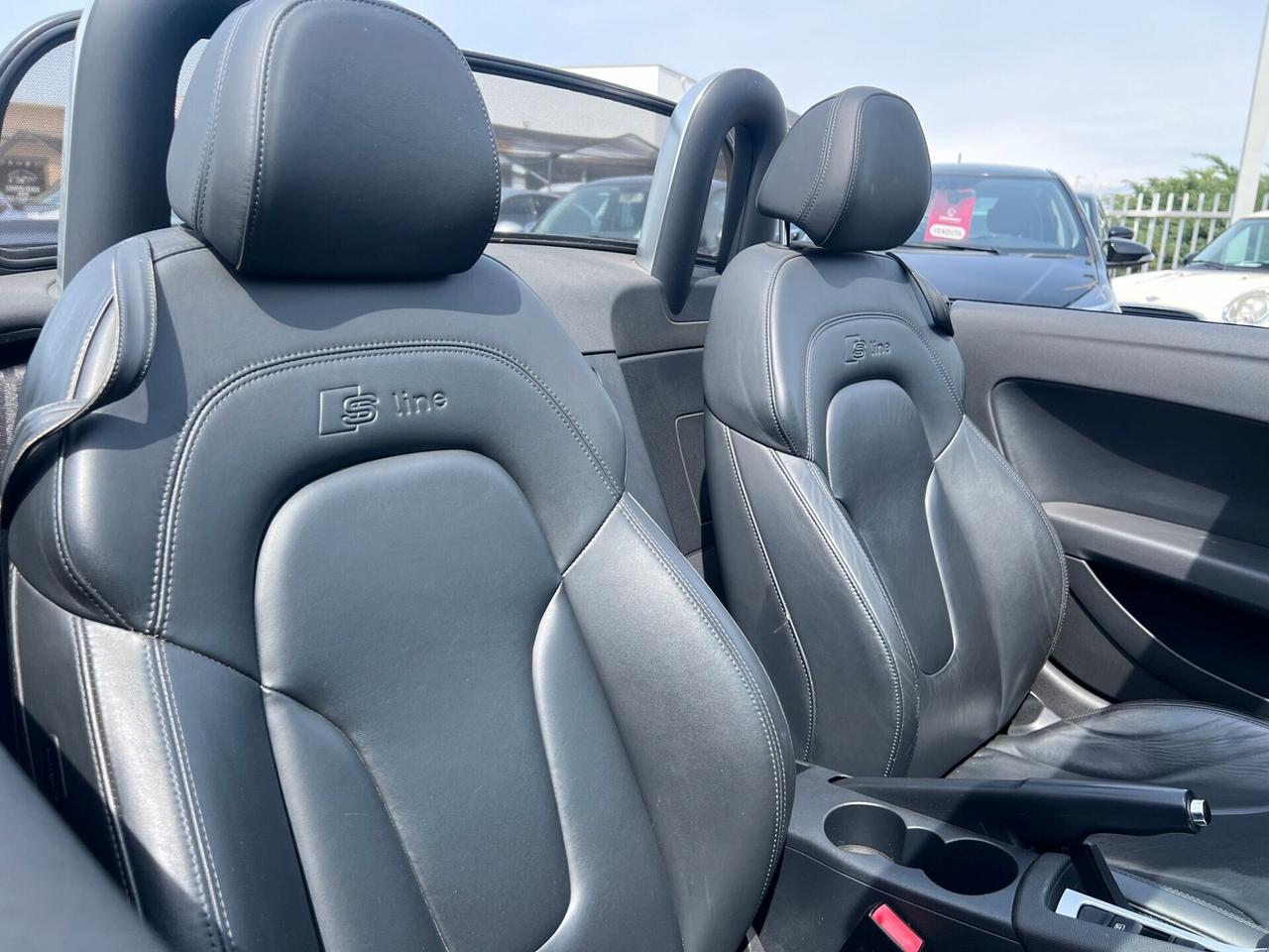 Audi TT Roadster 2.0 TFSI quattro S tronic
