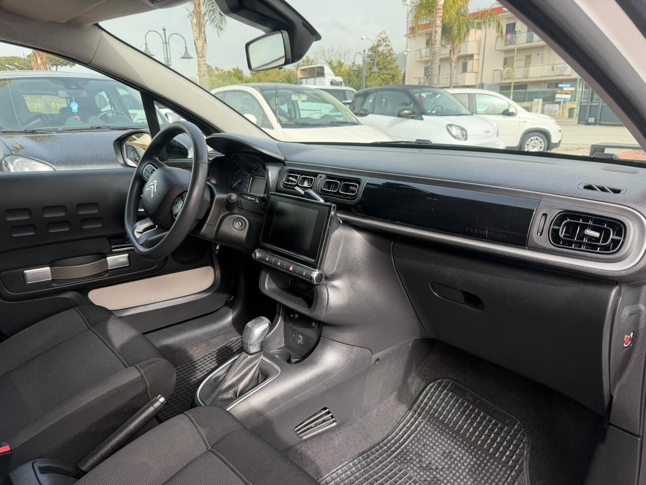 Citroen C3 PureTech 110 S&S Shine