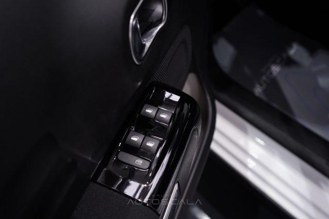 CITROEN C3 1.2 PureTech 110 S&S EAT6 Shine
