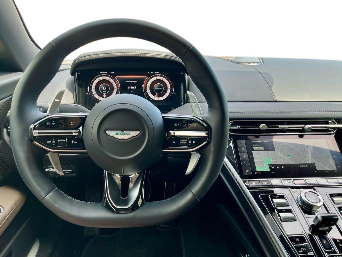 ASTON MARTIN DB12 Coupe 4.0 V8 auto