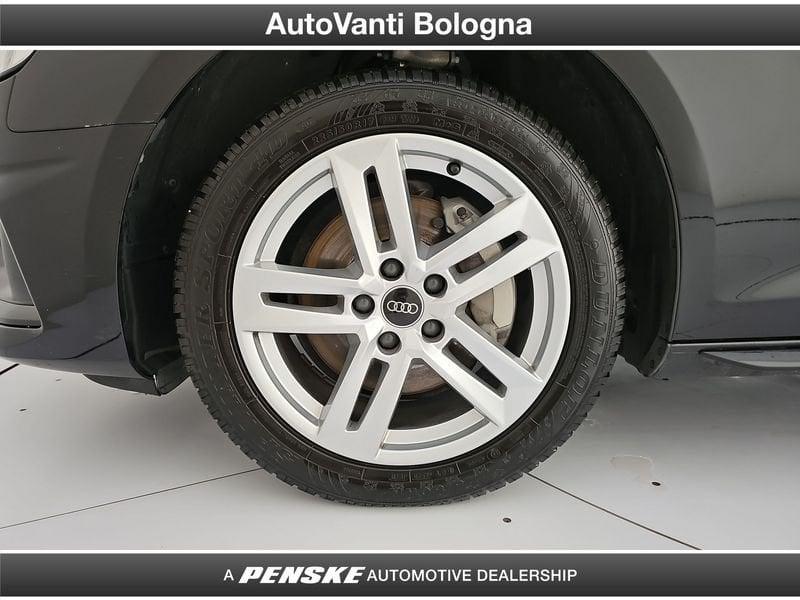 Audi A4 Avant 40 TDI quattro S tronic Business Advanced