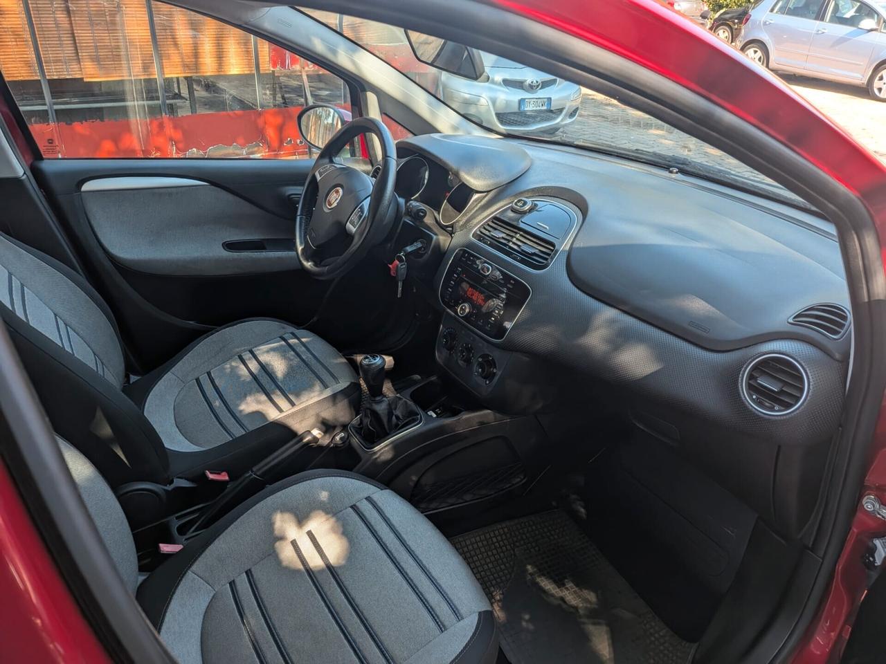 Fiat Punto Evo 1.4 5 porte S&S Dualogic Dynamic