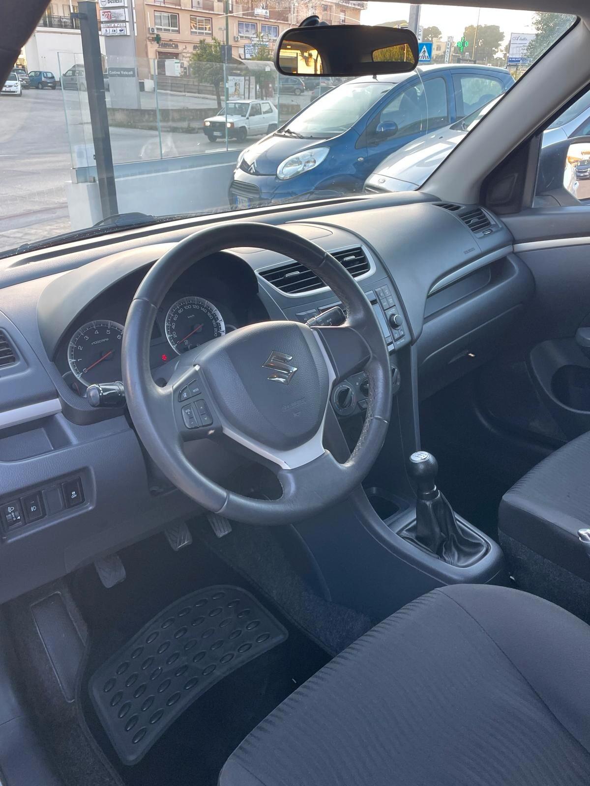 Suzuki Swift "Finanziabile Senza Busta Paga"