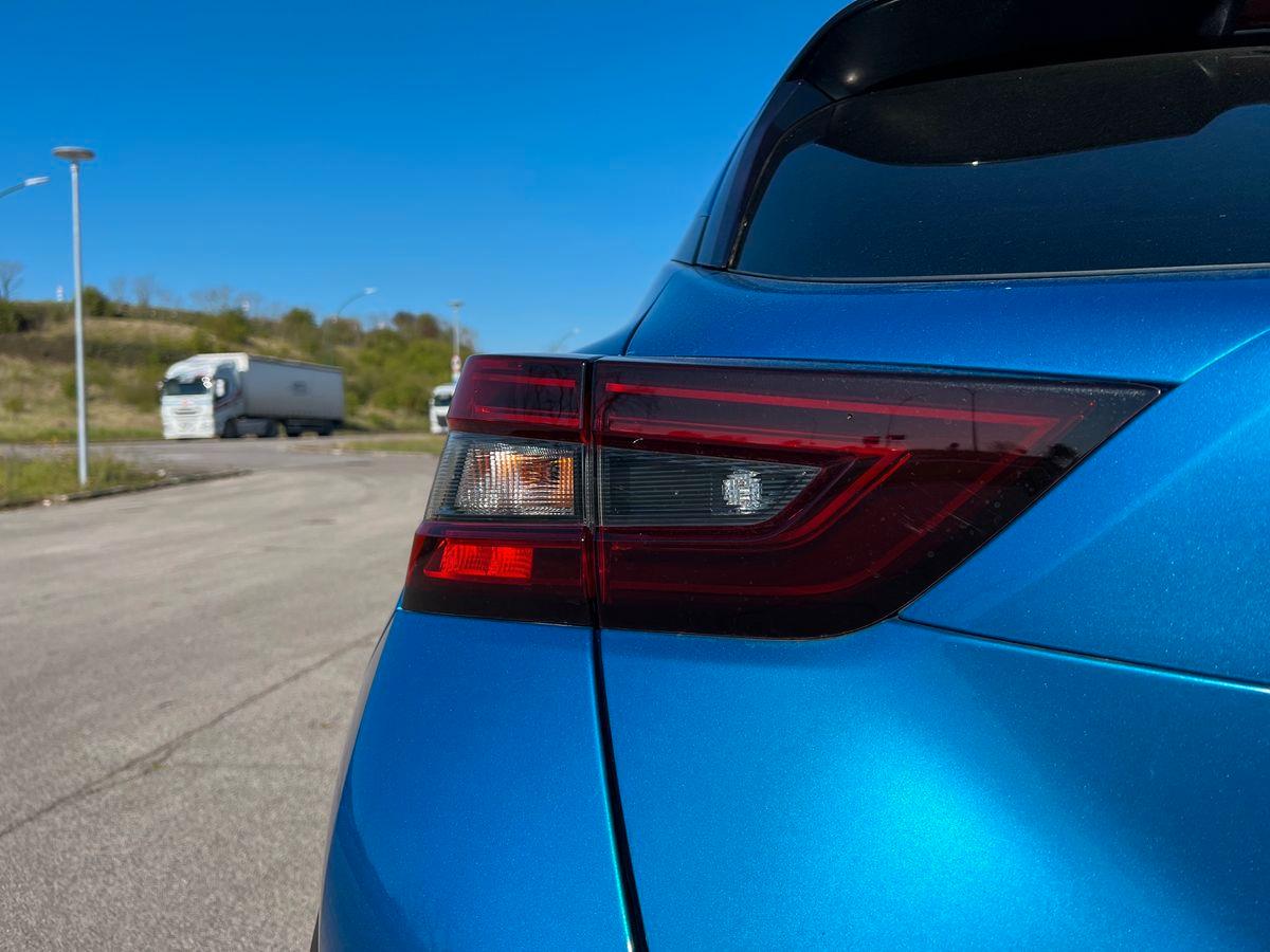 NISSAN Juke 1.0 dig-t Tekna 114cv dct