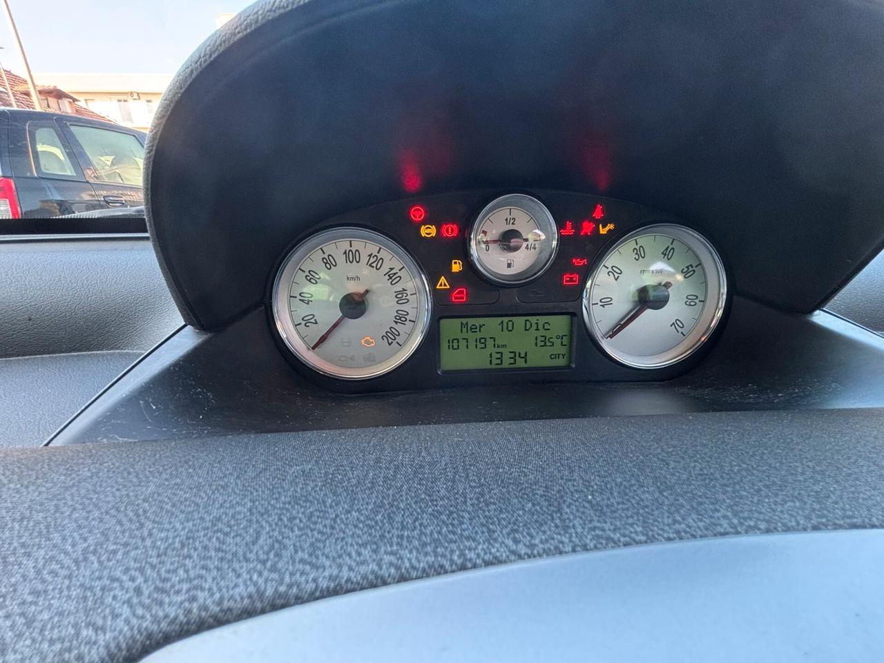 Lancia Ypsilon 1.4 Platino