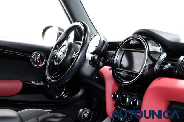 MINI Cooper SD 2.0 HYPE