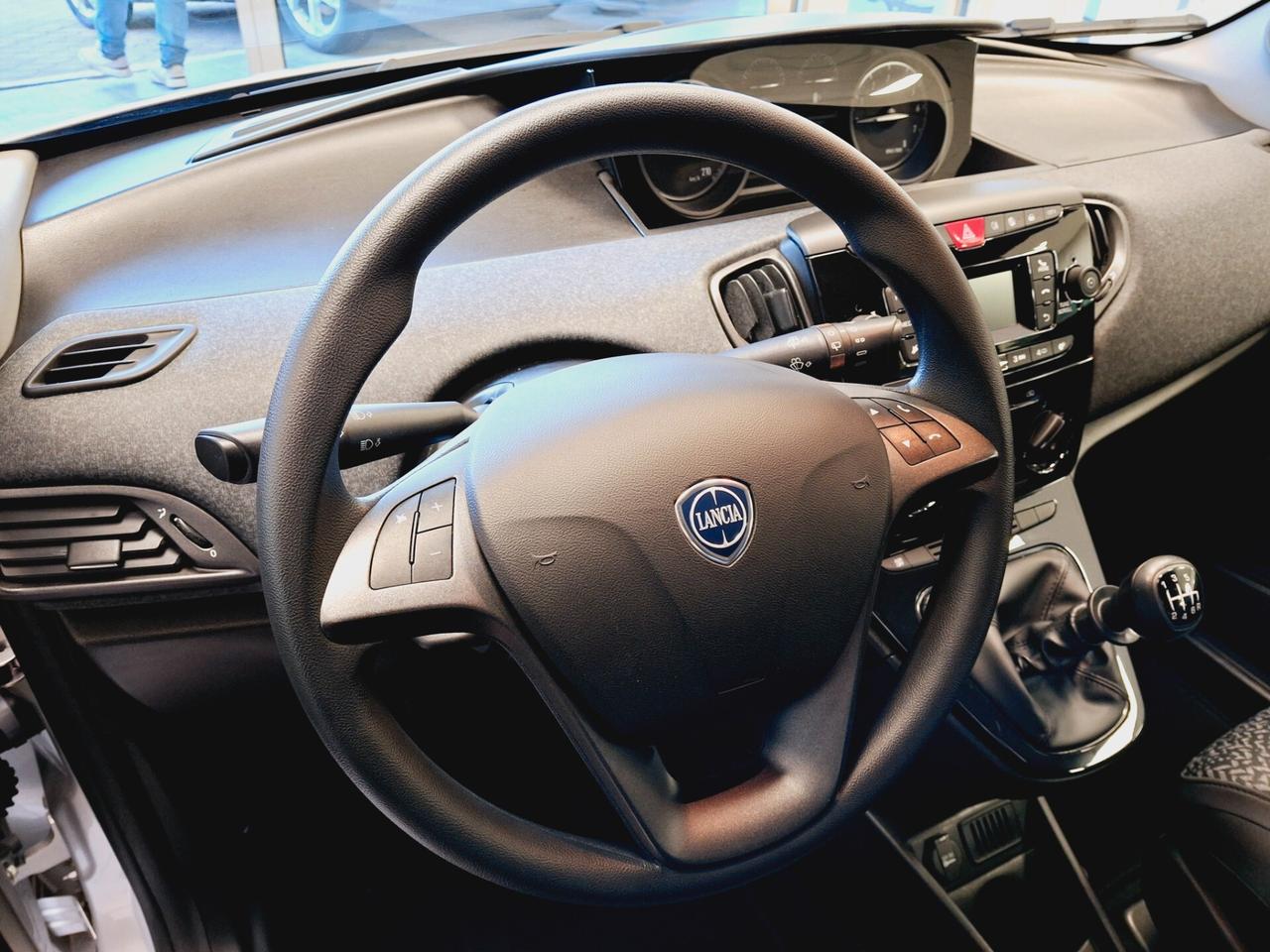 Lancia Ypsilon 1.0 FireFly 5 porte S&S Hybrid Gold