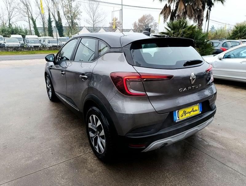 Renault Captur TCe 12V 100 CV GPL Intens