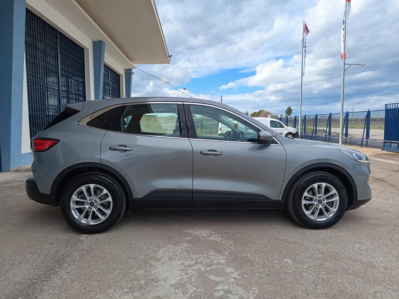 Ford Kuga 1.5 EcoBlue 120 CV 2WD Titanium Business