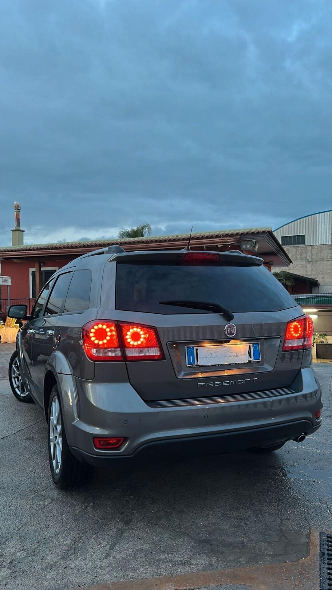 Fiat Freemont 2.0 Multijet 140 CV Lounge 7 POSTI