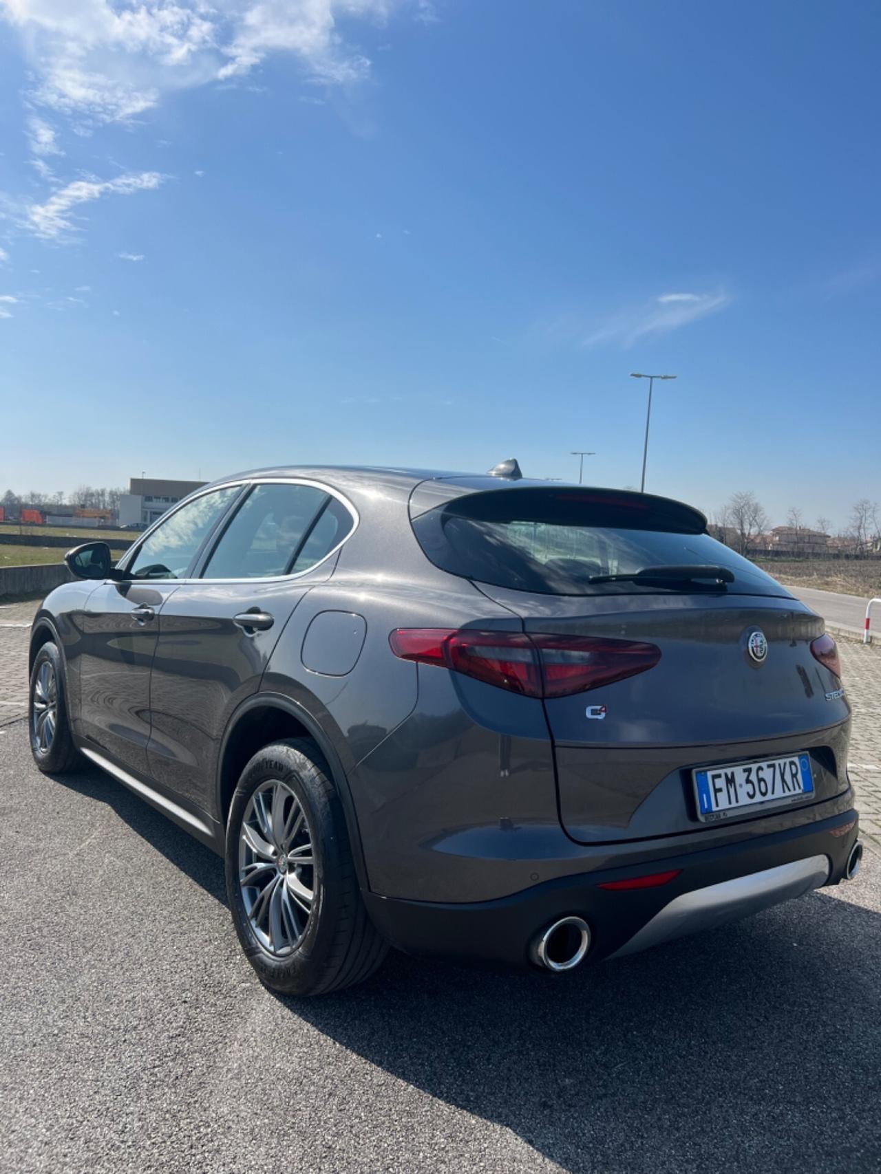 Alfa Romeo Stelvio 2.2 Turbodiesel 210 CV AT8 Q4 Executive