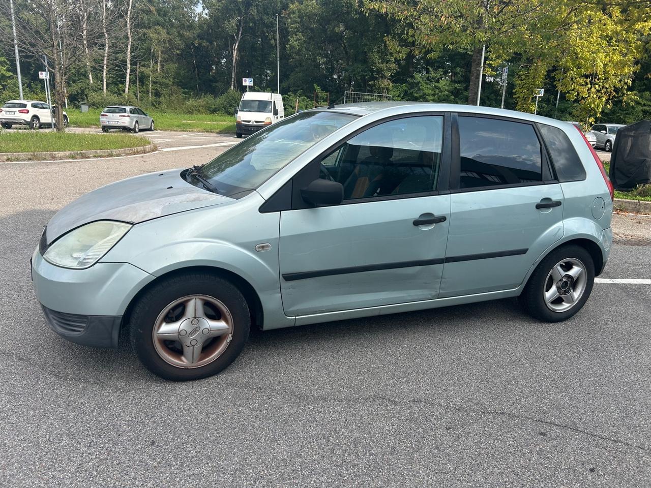 Ford Fiesta 1.2 16V 5p. Ghia*Neo patentati *