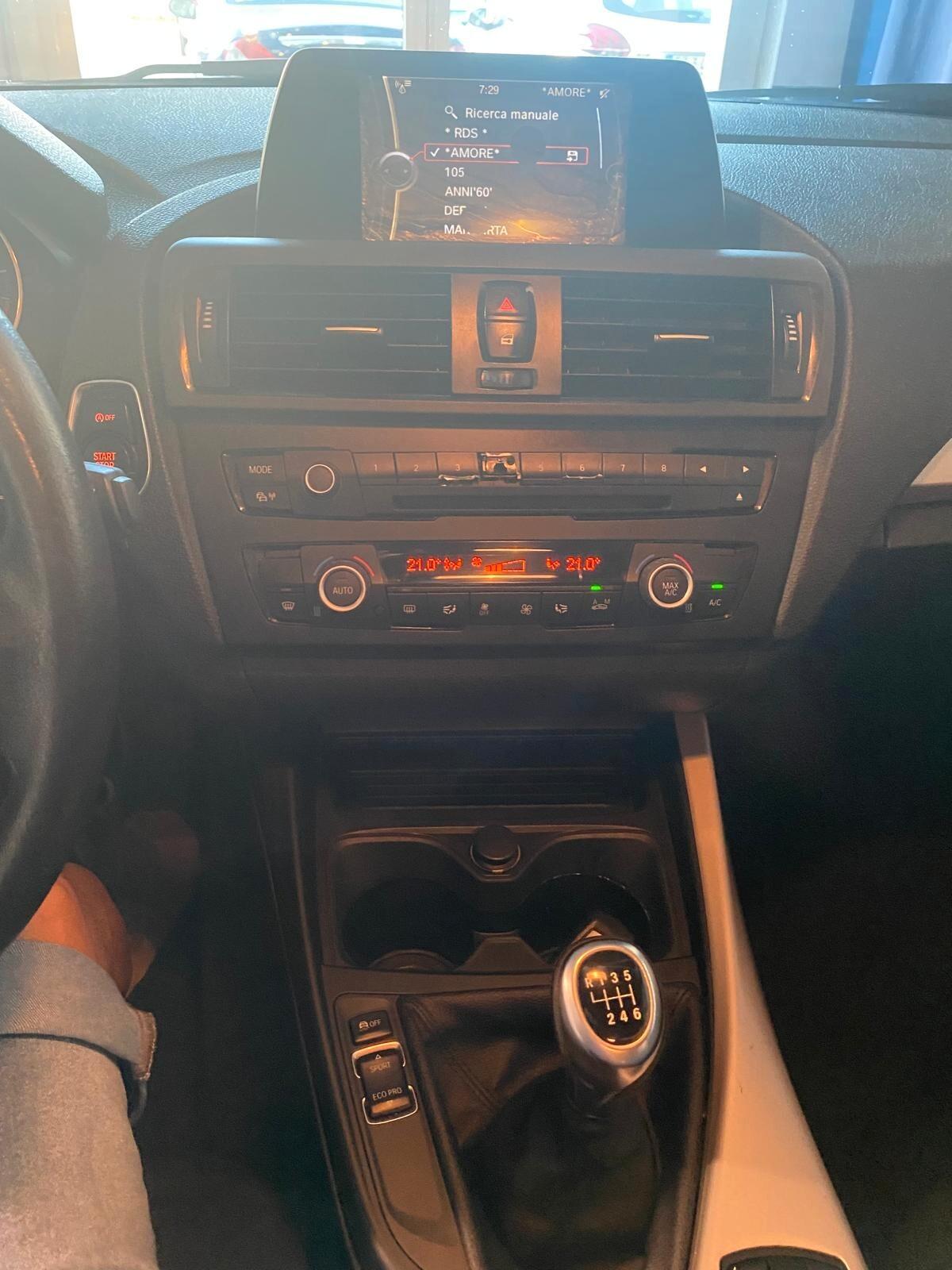Bmw 116 116d 5p. Efficient Dynamics Urban