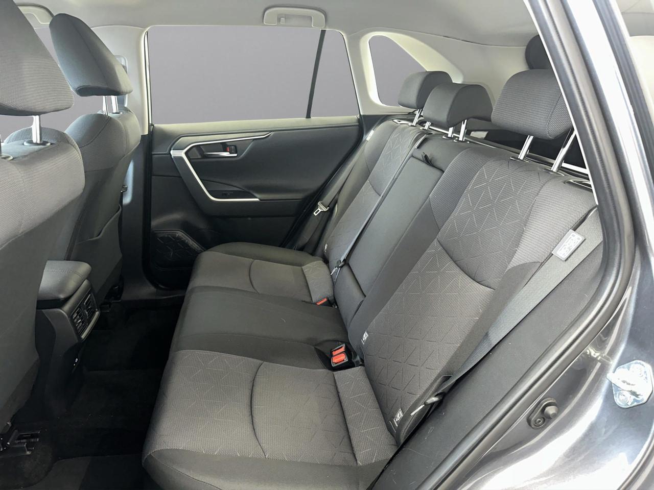 Toyota Rav4 2.5 vvt-ie h Active 2wd 218cv e-cvt