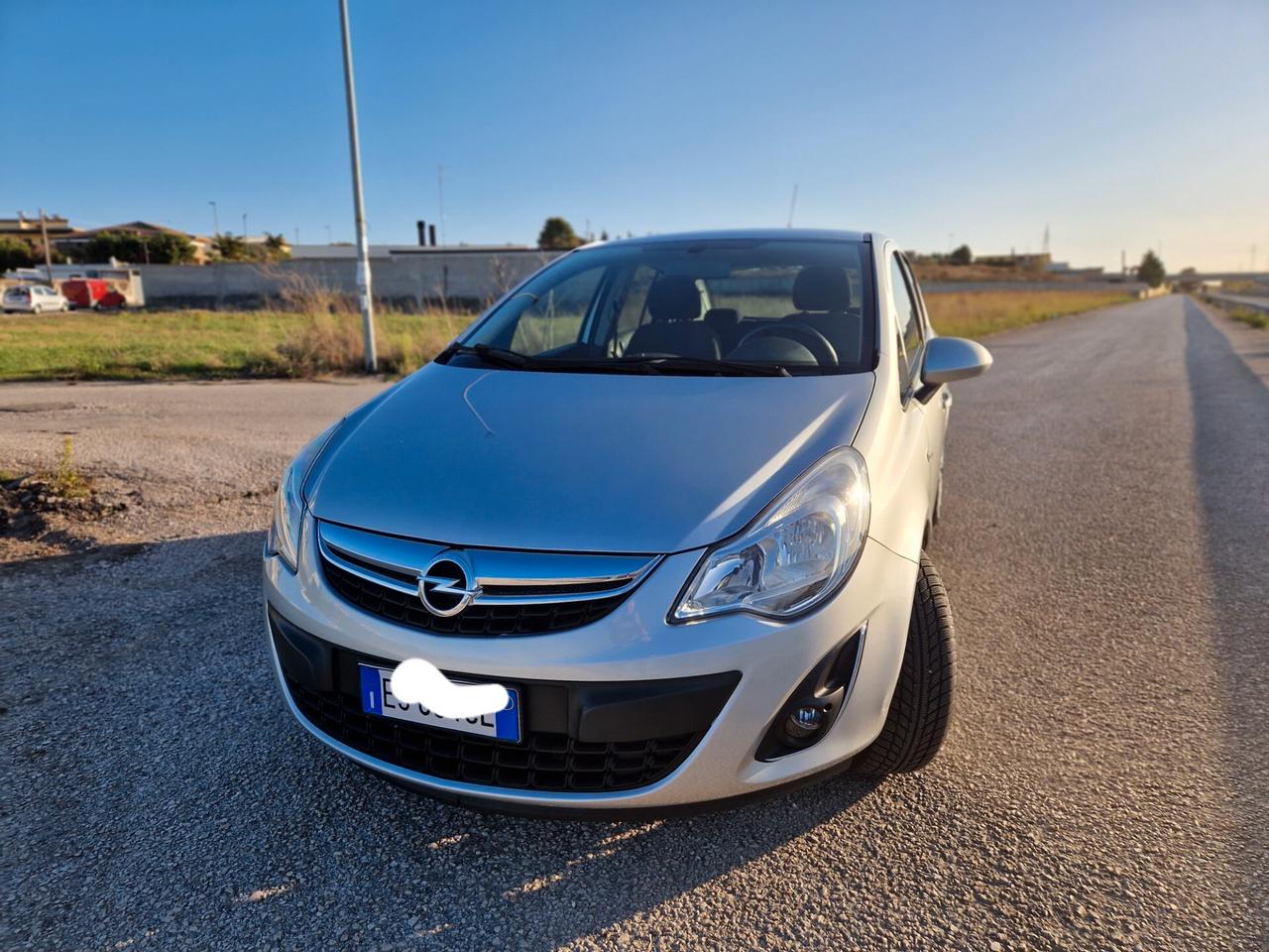 Opel Corsa 1.2 85CV 5 porte GPL-TECH Edition