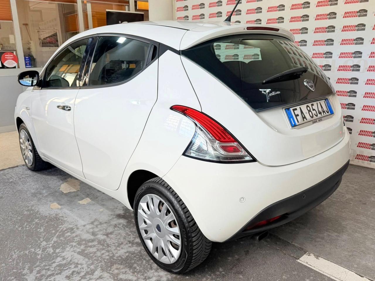 Lancia Ypsilon 1.3 MJT 16V 95 CV 5 porte S&S Gold