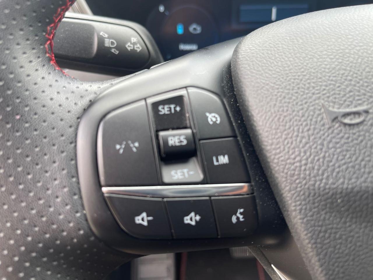Ford Kuga 2.5 Duratec FHEV HEV ST Line #10885