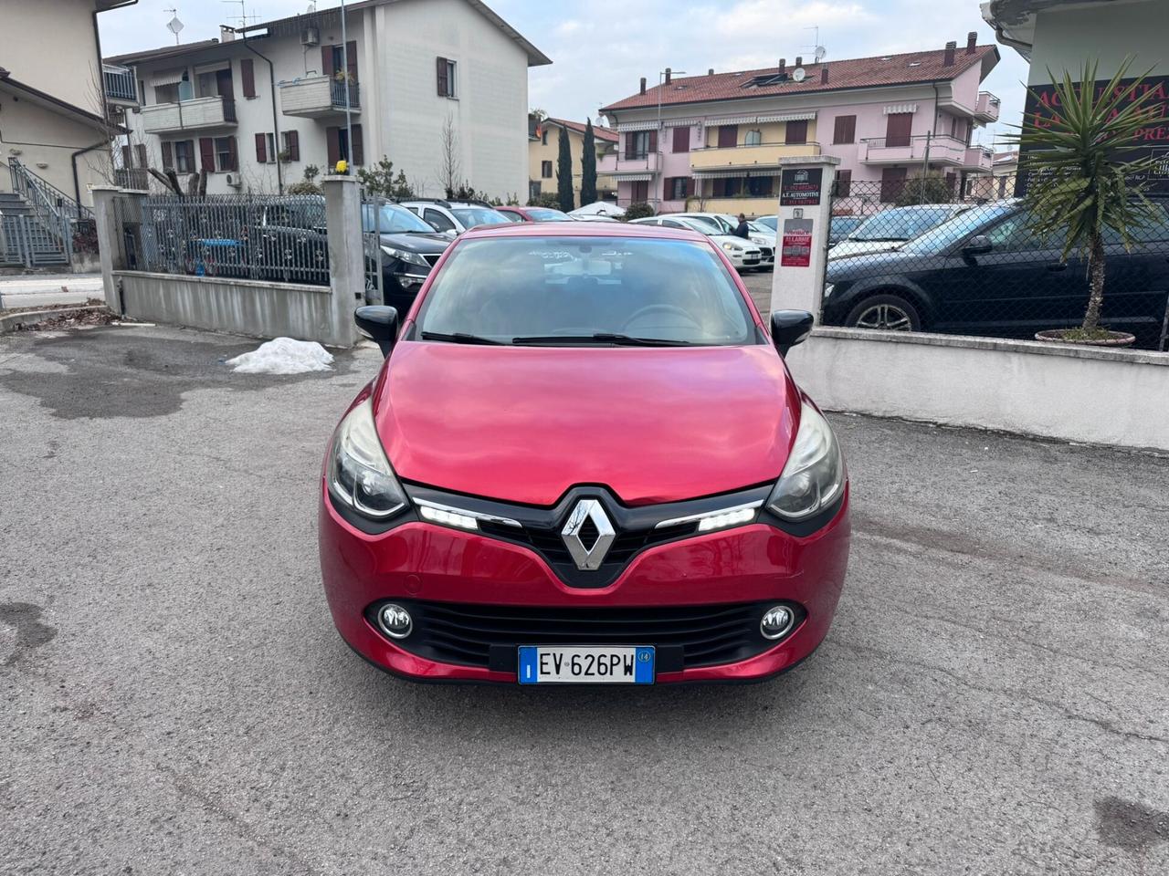 Renault Clio 1.2 75CV 5 porte Costume National