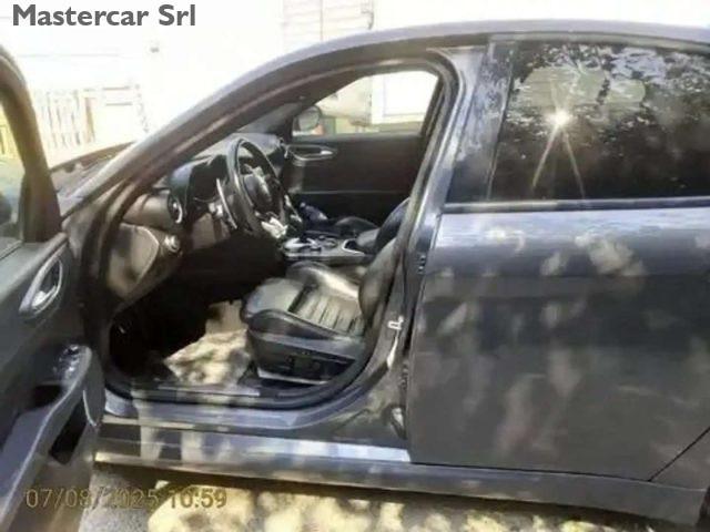 ALFA ROMEO Giulia 2.2 t Veloce Q4 210 cv auto - GH299HV