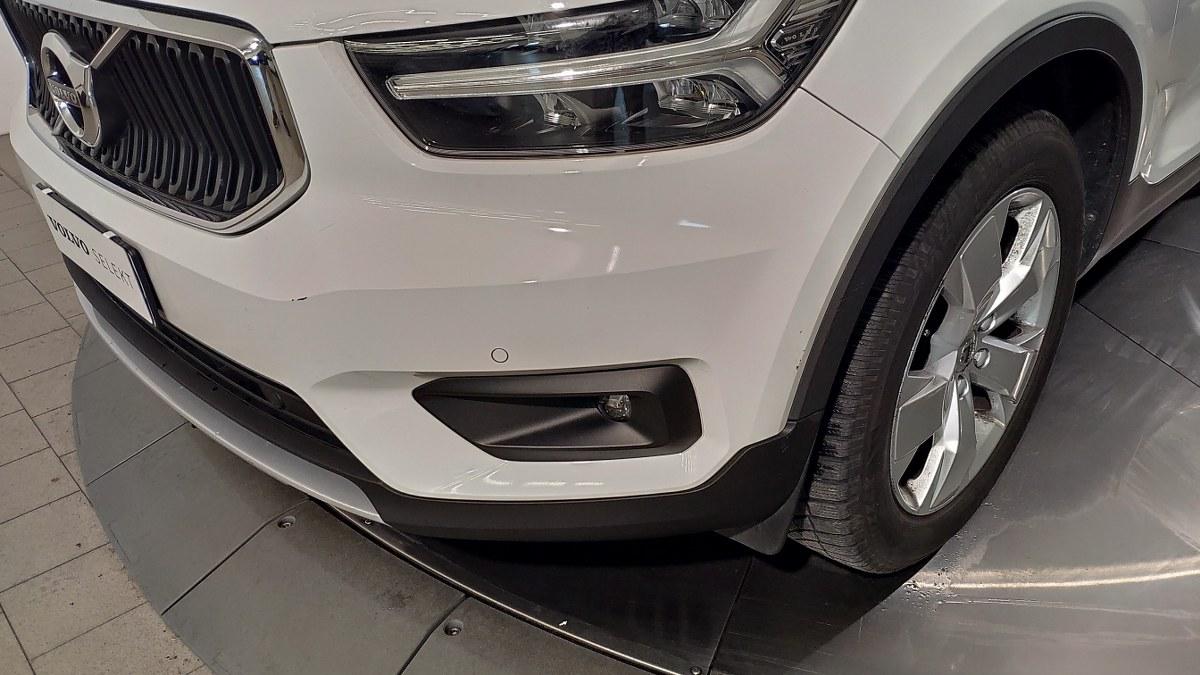 VOLVO Xc40 T2 Geartronic Momentum Pro