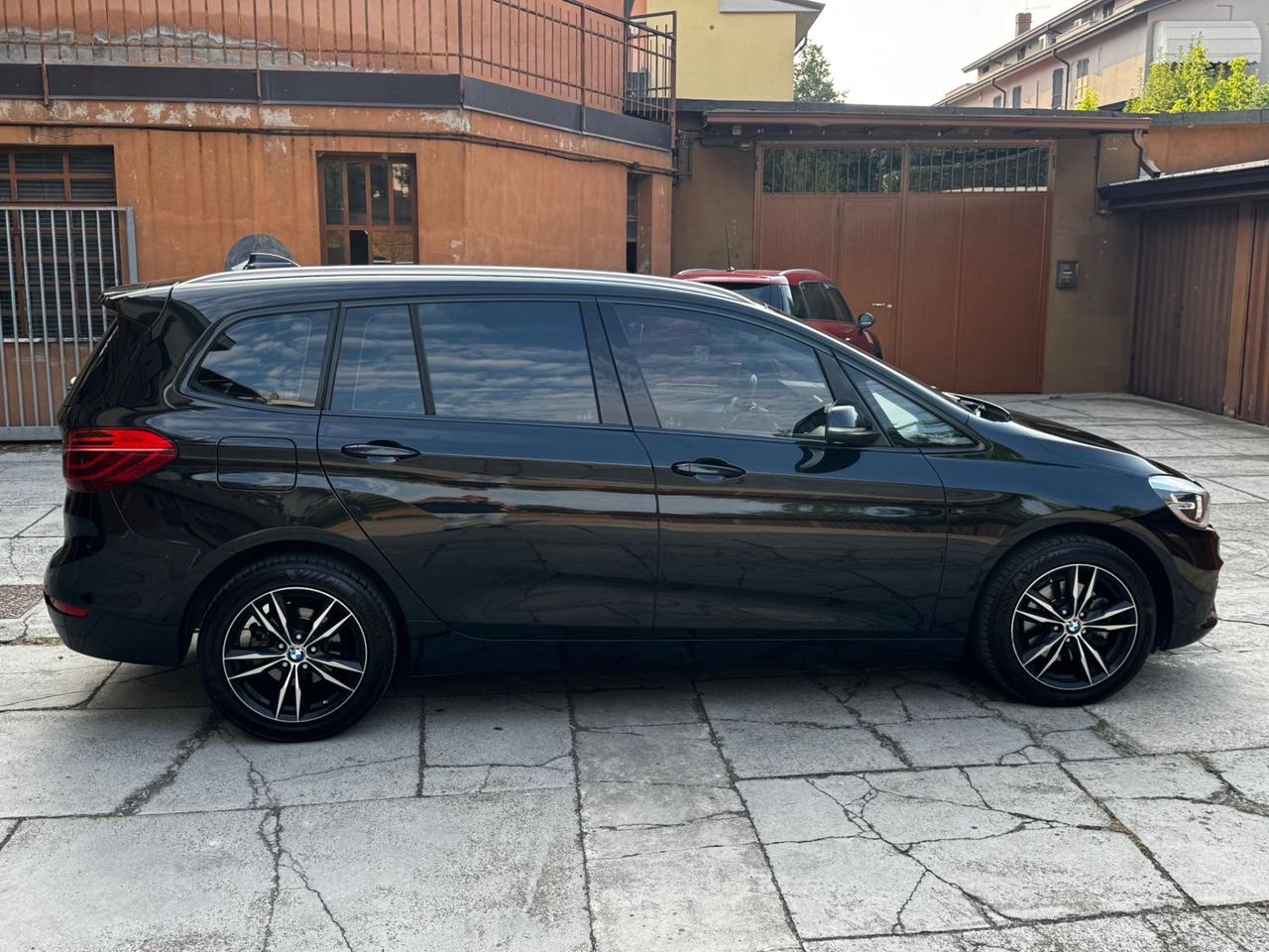 Bmw 218 218d 7 POSTI
