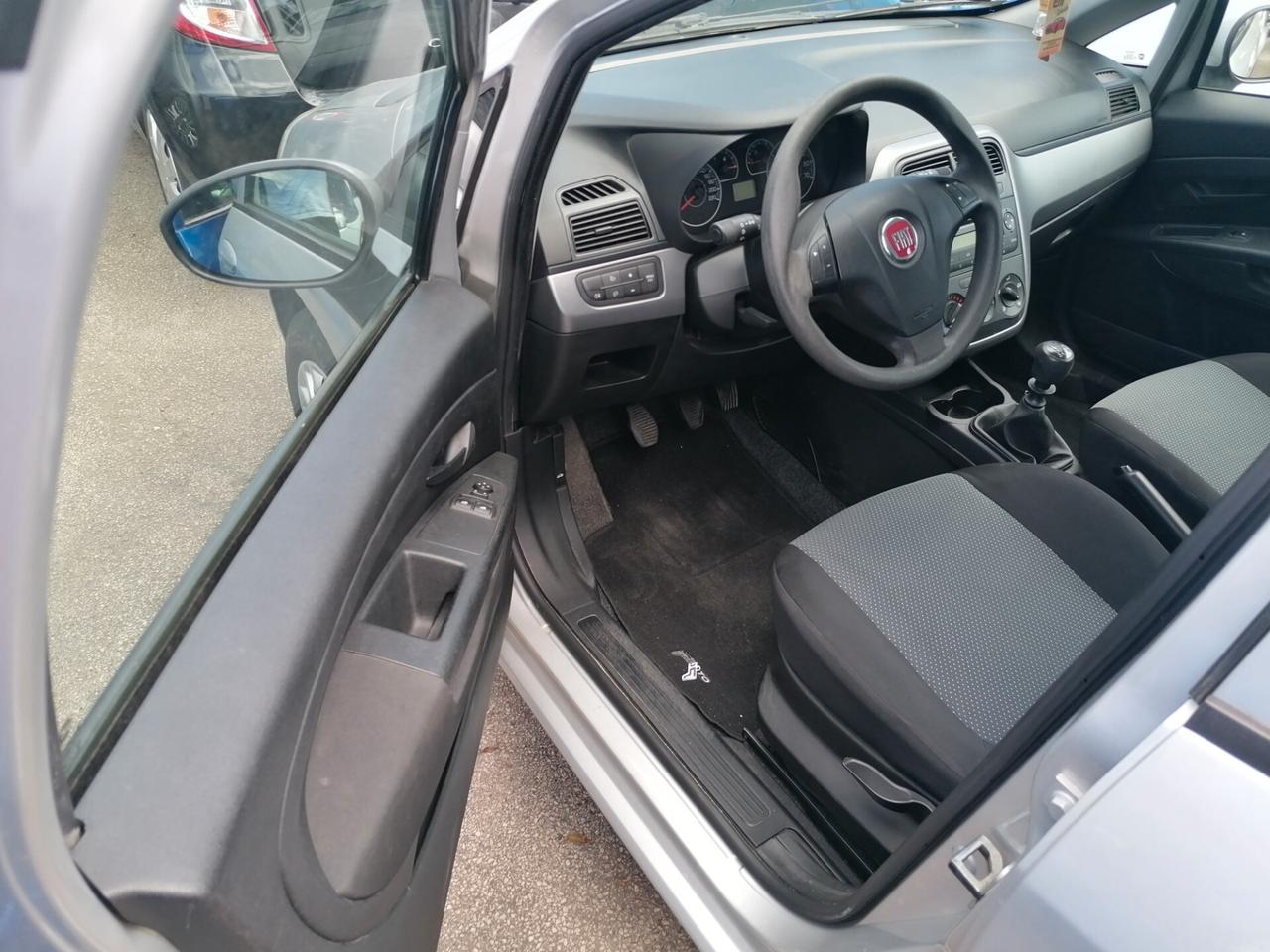 Fiat Punto 1.2 8V 5 porte Street 2013