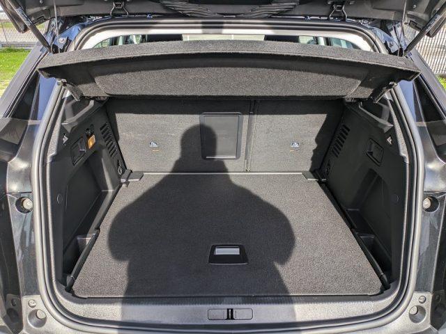 PEUGEOT 3008 BlueHDi 130