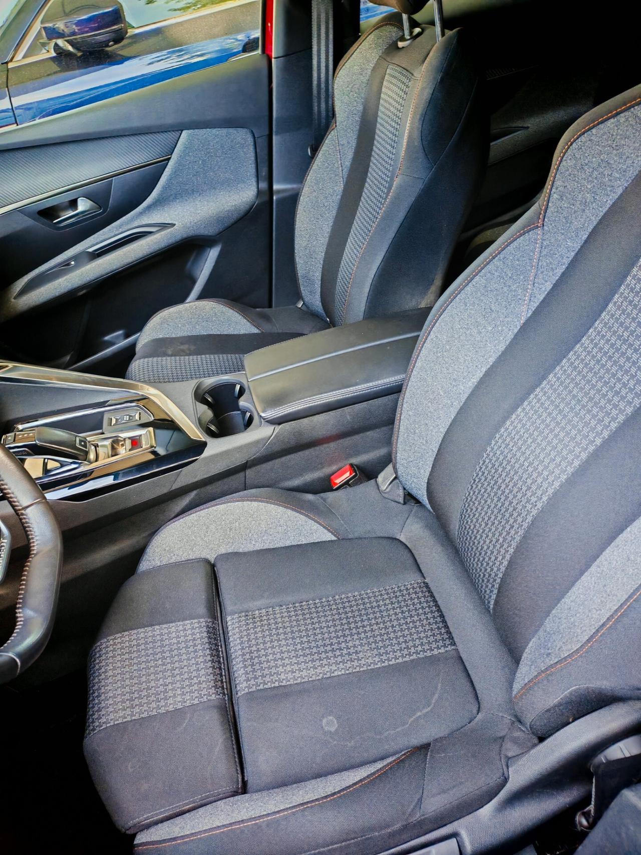 Peugeot 3008 BUSINESS