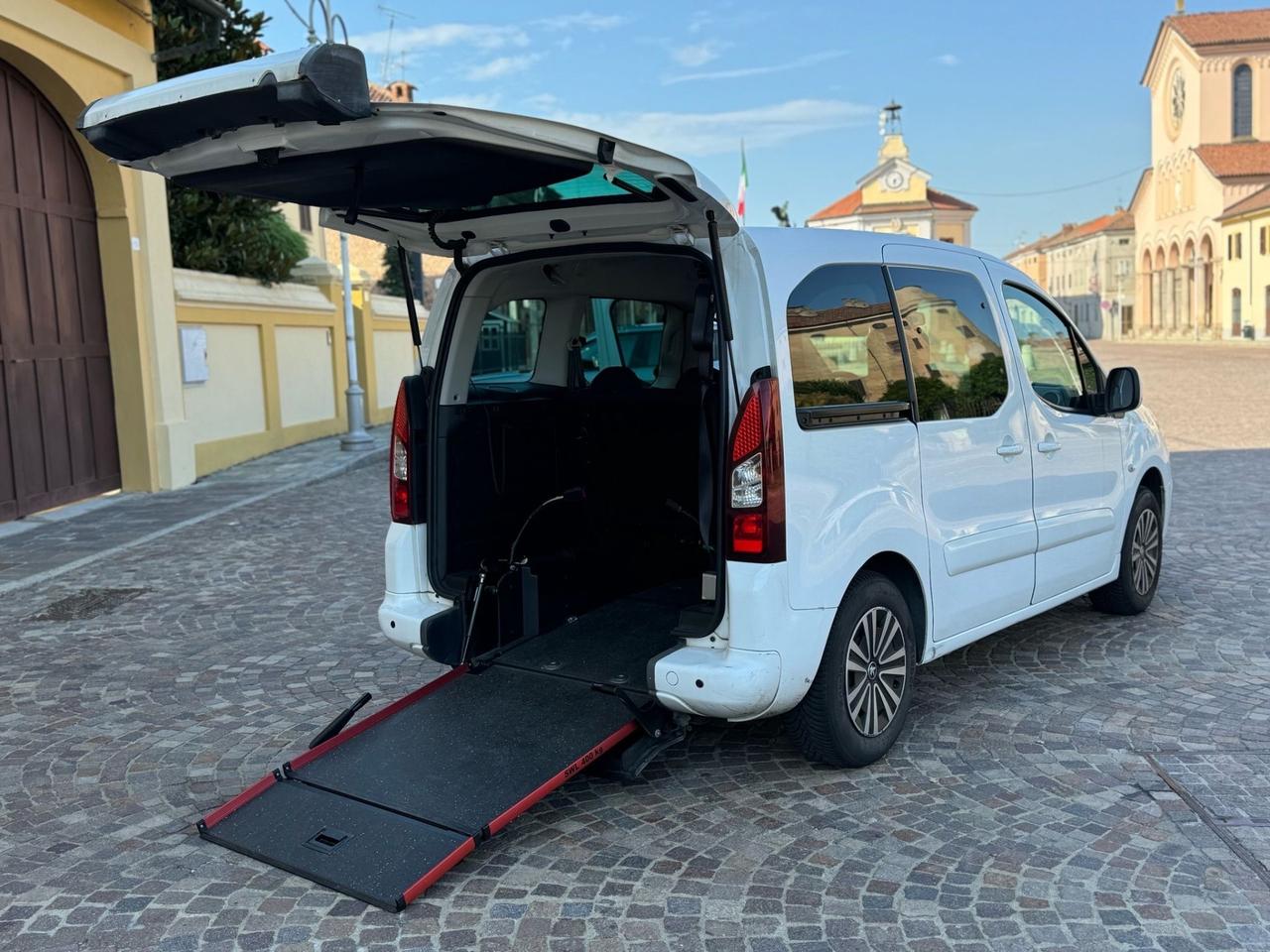 Peugeot 4X4 Patner 1.6 HDI Pedana Disabili 2018