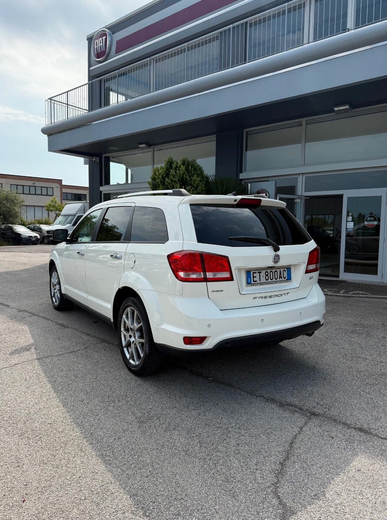 Fiat Freemont 2.0 Mjt 170 CV 4x4 aut. Lounge