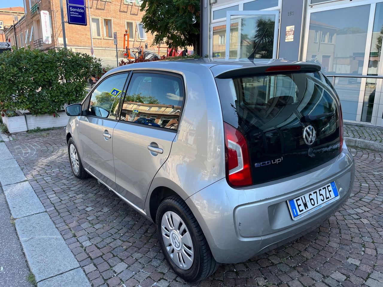 Volkswagen up! 1.0 5p. eco move BlueMotion Technology