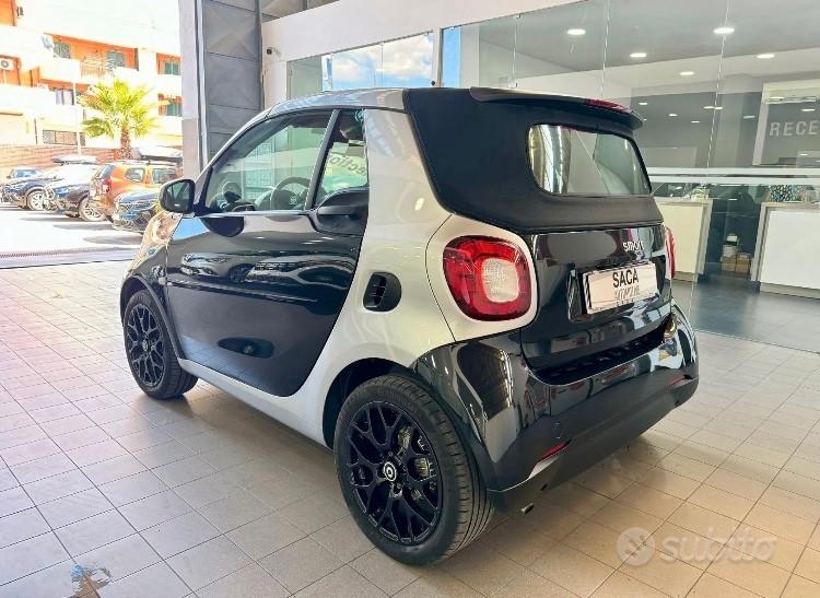 Smart ForTwo 0.9 Turbo 90 CV twinamic cabrio Passion 2018