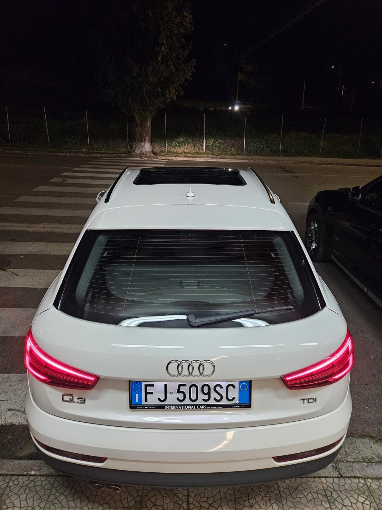 Audi Q3 2.0 TDI 120cv 88kw AUTOMATICA F1 TETTO