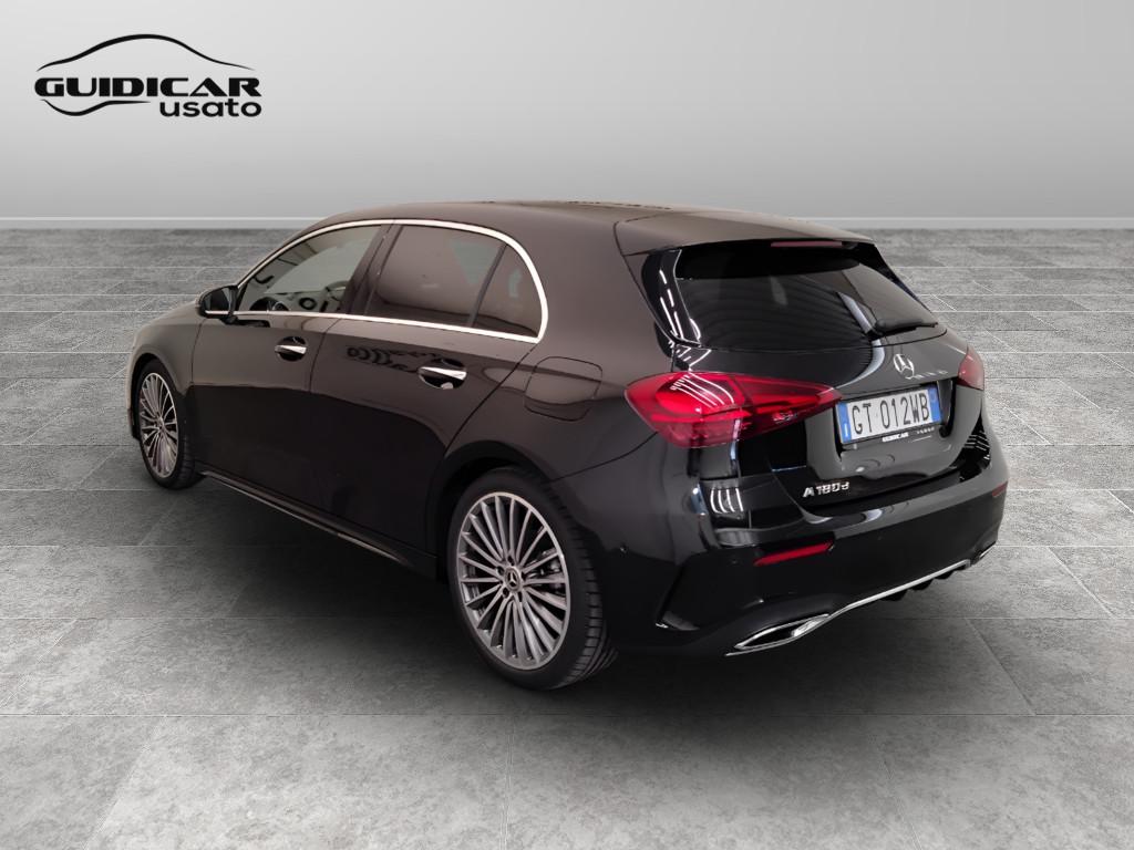Mercedes-Benz Classe A - W177 2023 - A 180 d AMG Line Advanced Plus auto