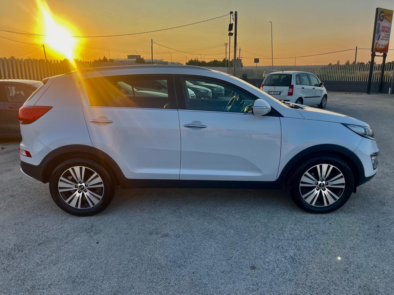 KIA SPORTAGE 1.7 CRDI HIGH TECH FULL LED MY16