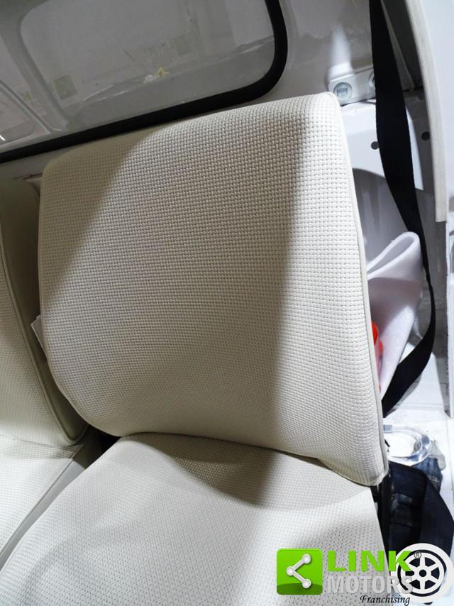 VOLKSWAGEN T2 AUTOCARRO ALLESTITO PER AMBULANTE