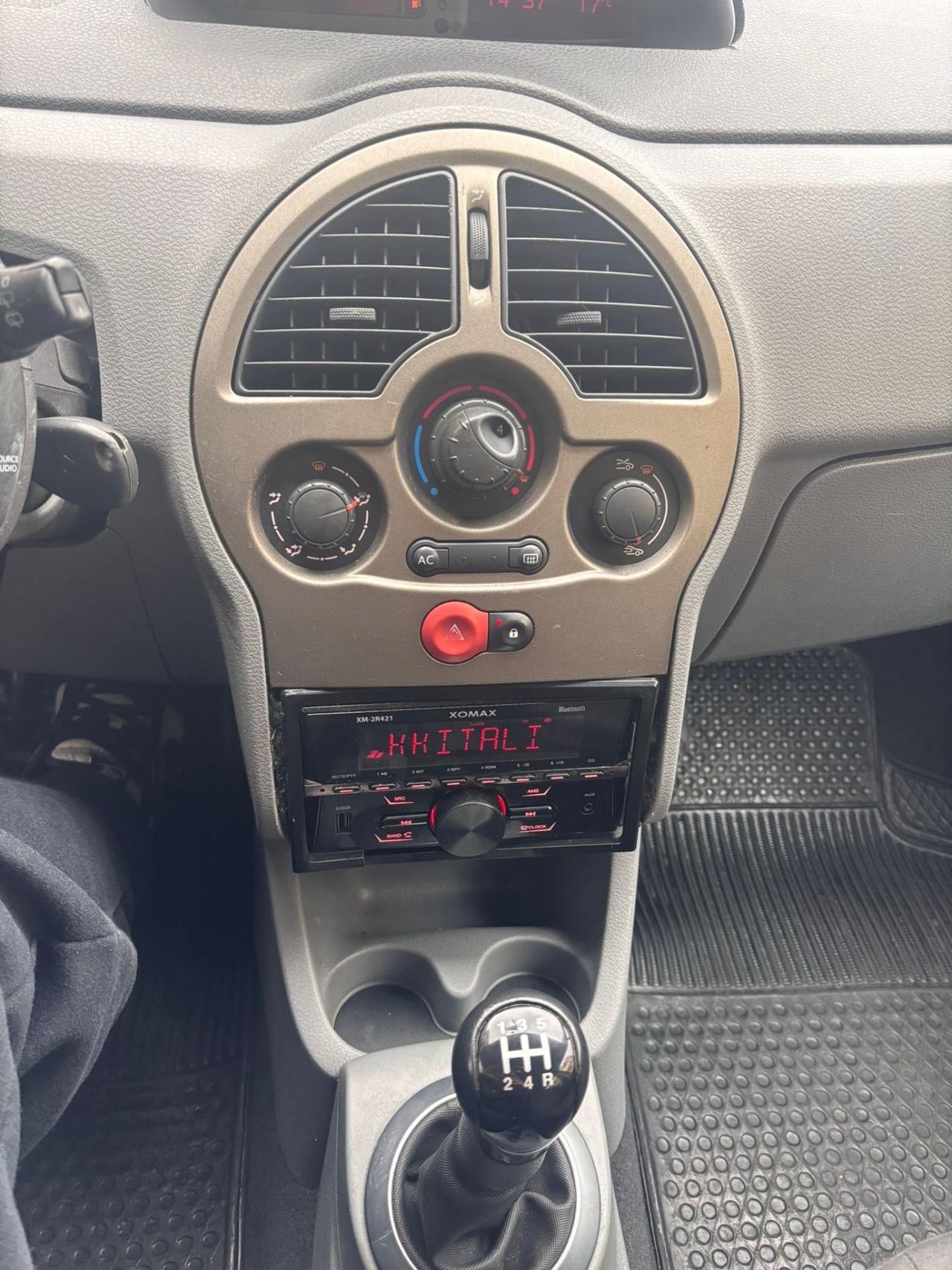 Renault Modus 1.5 dCi 85CV Dynamique