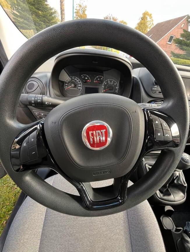 Fiat Qubo 1.4 8V 77 CV Easy DOPPIA PORTA POSTERIORE Autovettura