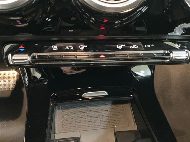 MERCEDES-BENZ CLA sse A 180 D AMG Line Advanced Plus Digital Edit