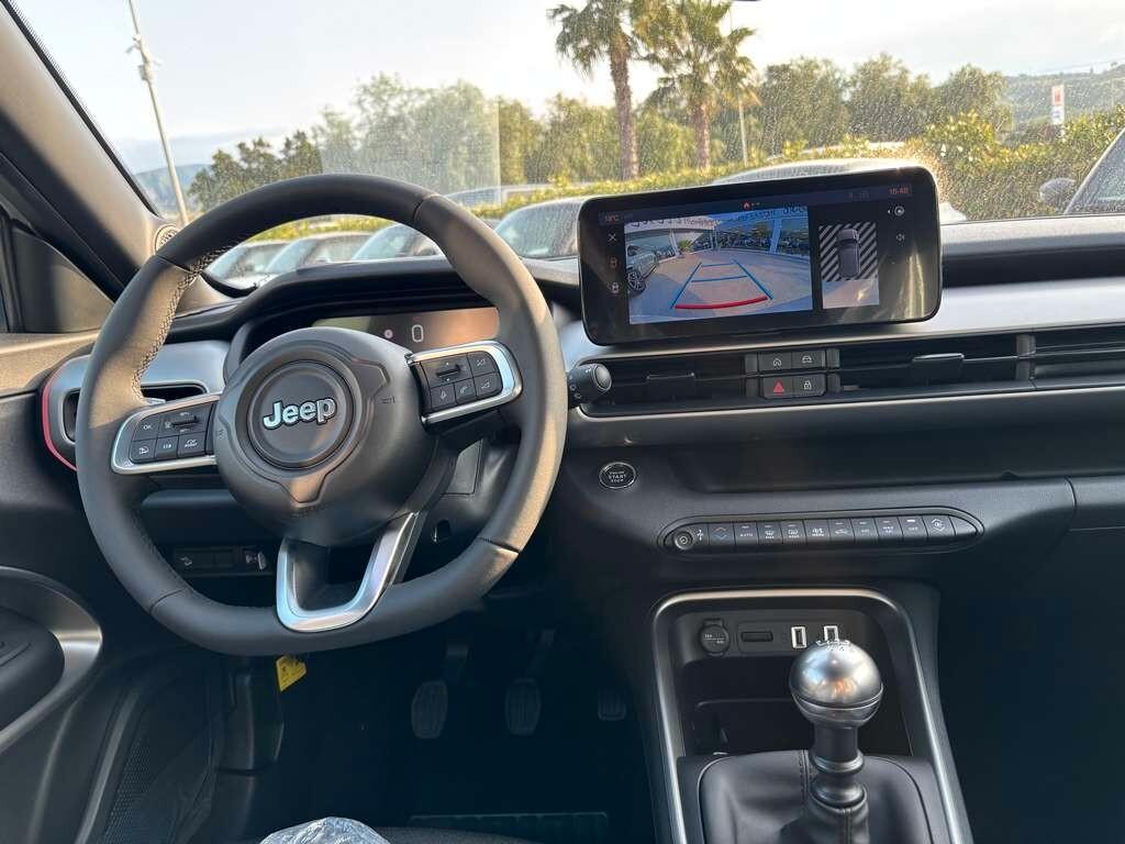 Jeep Avenger 1.2 Turbo 100 CV Summit a 234 euro al mese