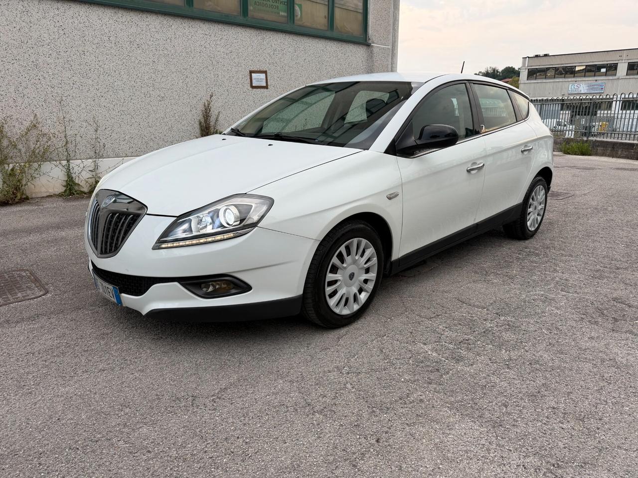 Lancia Delta 1.6 MJT DPF Platino OK NEOPATENTATI