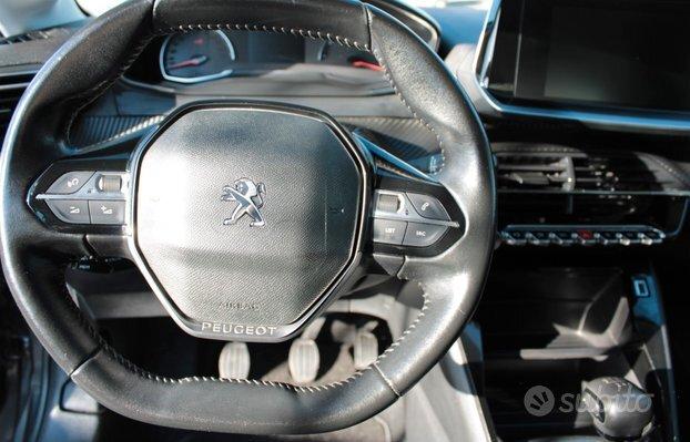 Peugeot 208 PureTech 100cv S&S 5p. Active