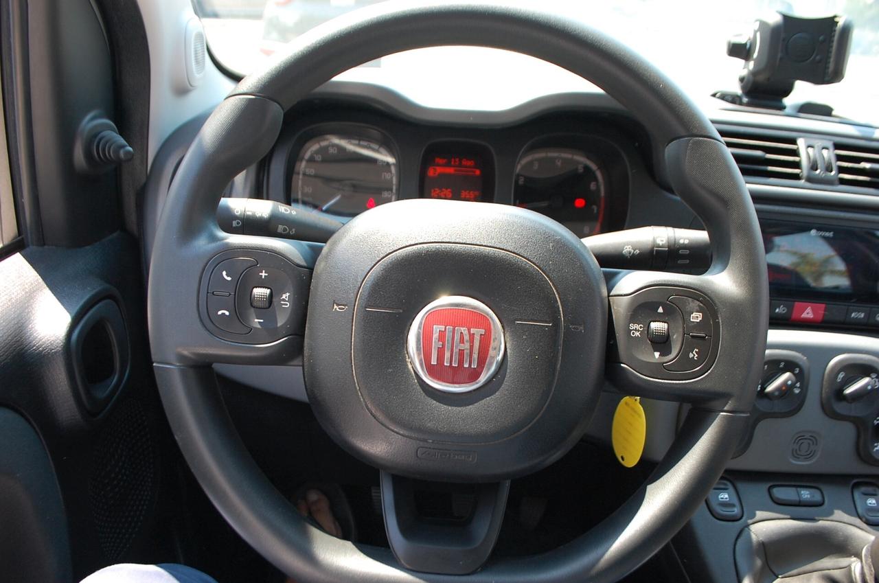 Fiat Panda 1.0 hybrid 70CV City Cross S&S Uff Italy USB Clima